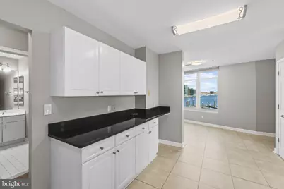 100 Harborview Drive #202, Baltimore, MD 21230 - Photo 11