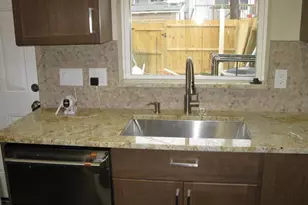 708 N Glover St, Baltimore, MD 21205 - Photo 5