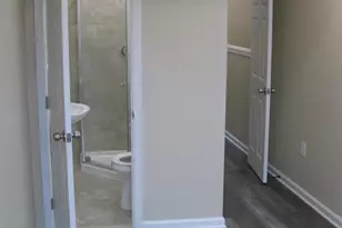 708 N Glover St, Baltimore, MD 21205 - Photo 13