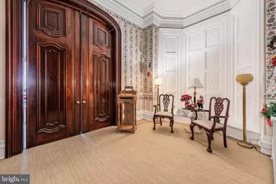 1300 Eutaw Place, Baltimore, MD 21217 - Photo 7