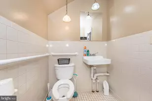 1300 Eutaw Pl, Baltimore, MD 21217 - Photo 13