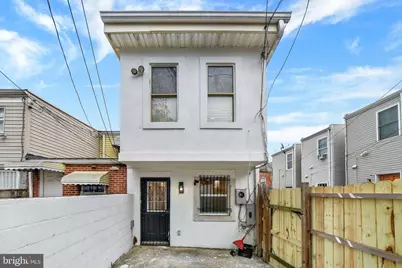 202 N Port Street, Baltimore, MD 21224 - Photo 17