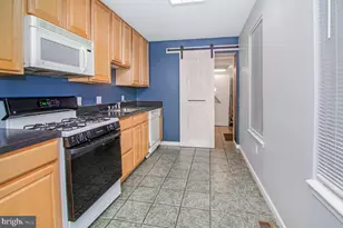 1815 S Charles St, Baltimore, MD 21230 - Photo 9