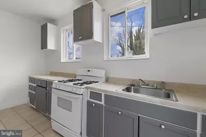 3700 Gelston Drive, Baltimore, MD 21229 - Photo 13