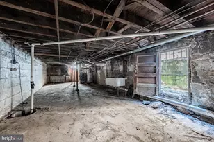 705 E 41st St, Baltimore, MD 21218 - Photo 13