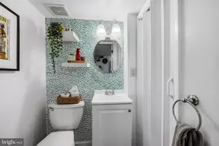 2079 Rockrose Ave, Baltimore, MD 21211 - Photo 29