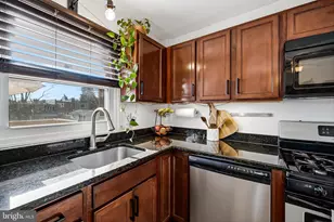 2079 Rockrose Ave, Baltimore, MD 21211 - Photo 11