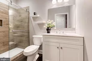 626 S Curley St, Baltimore, MD 21224 - Photo 13