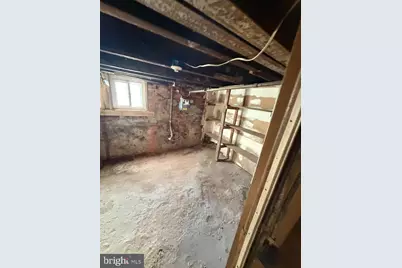 2032 Cliftwood Avenue, Baltimore, MD 21213 - Photo 39