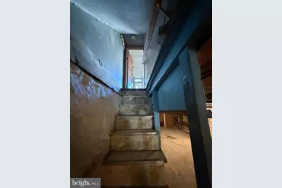 2032 Cliftwood Avenue, Baltimore, MD 21213 - Photo 45