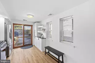 235 S Washington St, Baltimore, MD 21231 - Photo 17