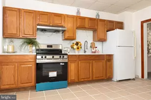 518 S Kenwood Ave S, Baltimore, MD 21224 - Photo 11