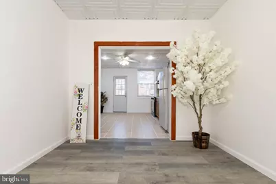 518 S Kenwood Avenue S, Baltimore, MD 21224 - Photo 5