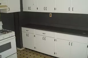 3127 Ravenwood Ave, Baltimore, MD 21213 - Photo 3