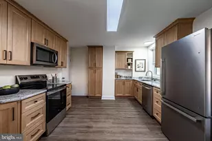 1200 Dellwood Ave, Baltimore, MD 21211 - Photo 11