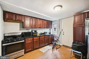 1305 Druid Hill Ave, Baltimore, MD 21217 - Photo 11