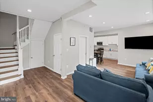 2101 Elsinore Ave, Baltimore, MD 21216 - Photo 7