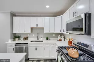 2902 Westfield Ave, Baltimore, MD 21214 - Photo 17