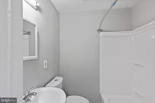 813 Jack St, Baltimore, MD 21225 - Photo 15