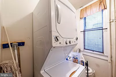 2005 Homewood Avenue, Baltimore, MD 21218 - Photo 23