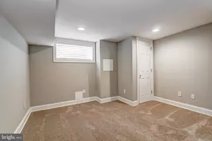 505 S Lakewood Ave, Baltimore, MD 21224 - Photo 15