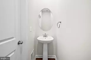 657 Mozart Way, Baltimore, MD 21224 - Photo 9