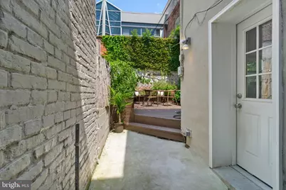 12 E Henrietta Street E, Baltimore, MD 21230 - Photo 23