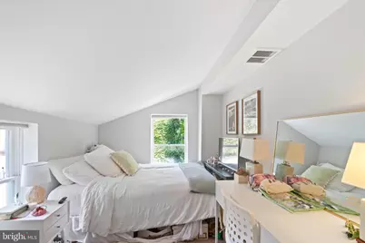 12 E Henrietta Street E, Baltimore, MD 21230 - Photo 13