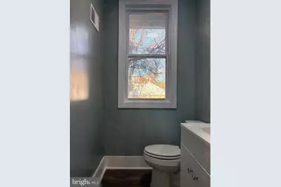 806 E 35th Street, Baltimore, MD 21218 - Photo 11
