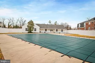 327 Homeland Southway, Baltimore, MD 21212 - Photo 29