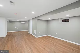 7 York Ct, Baltimore, MD 21218 - Photo 33