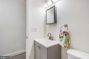 218 N Glover St, Baltimore, MD 21224 - Photo 21