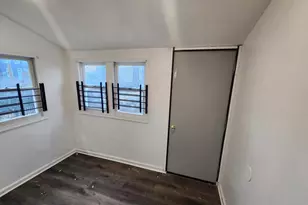 810 Appleton St, Baltimore, MD 21217 - Photo 9