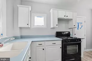 711 Argonne Dr, Baltimore, MD 21218 - Photo 7