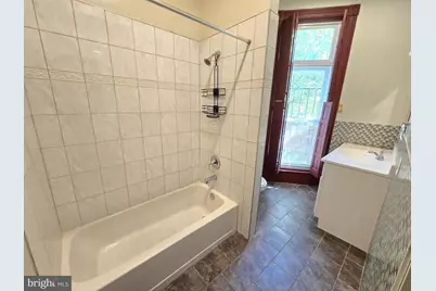 804 Hollins Street #1, Baltimore, MD 21201 - Photo 19