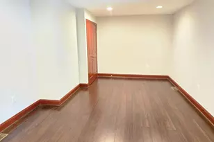 804 Hollins St, Baltimore, MD 21201 - Photo 33