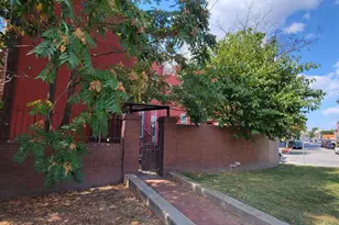 804 Hollins St, Baltimore, MD 21201 - Photo 41