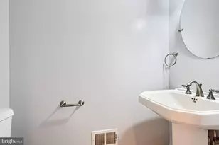 112 S East Ave, Baltimore, MD 21224 - Photo 19