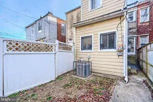 1410 E Oliver St, Baltimore, MD 21213 - Photo 21