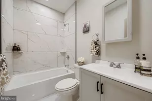 4119 Fairview Ave, Baltimore, MD 21216 - Photo 15