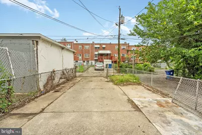 1510 N Decker Avenue, Baltimore, MD 21213 - Photo 35