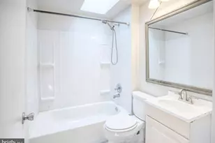 1332 Cambria St, Baltimore, MD 21225 - Photo 21