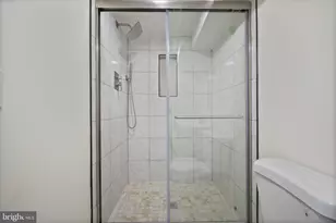 805 N Collington Ave, Baltimore, MD 21205 - Photo 35