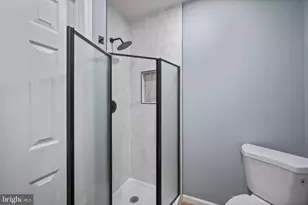 805 N Collington Ave, Baltimore, MD 21205 - Photo 27