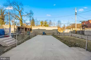 1152 Gorsuch Ave, Baltimore, MD 21218 - Photo 27