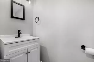 1221 Ashburton St, Baltimore, MD 21216 - Photo 27