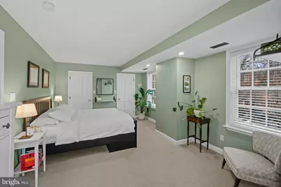 132 W Lee Street, Baltimore, MD 21201 - Photo 17