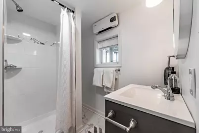 708 W 34th Street, Baltimore, MD 21211 - Photo 17