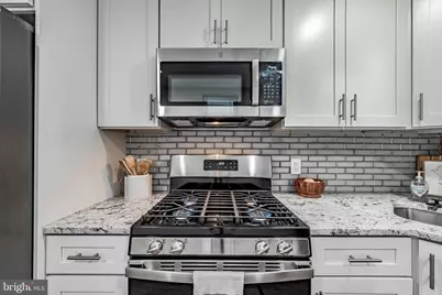 708 W 34th Street, Baltimore, MD 21211 - Photo 15