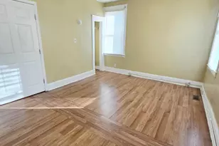 2733 Baker St, Baltimore, MD 21216 - Photo 15